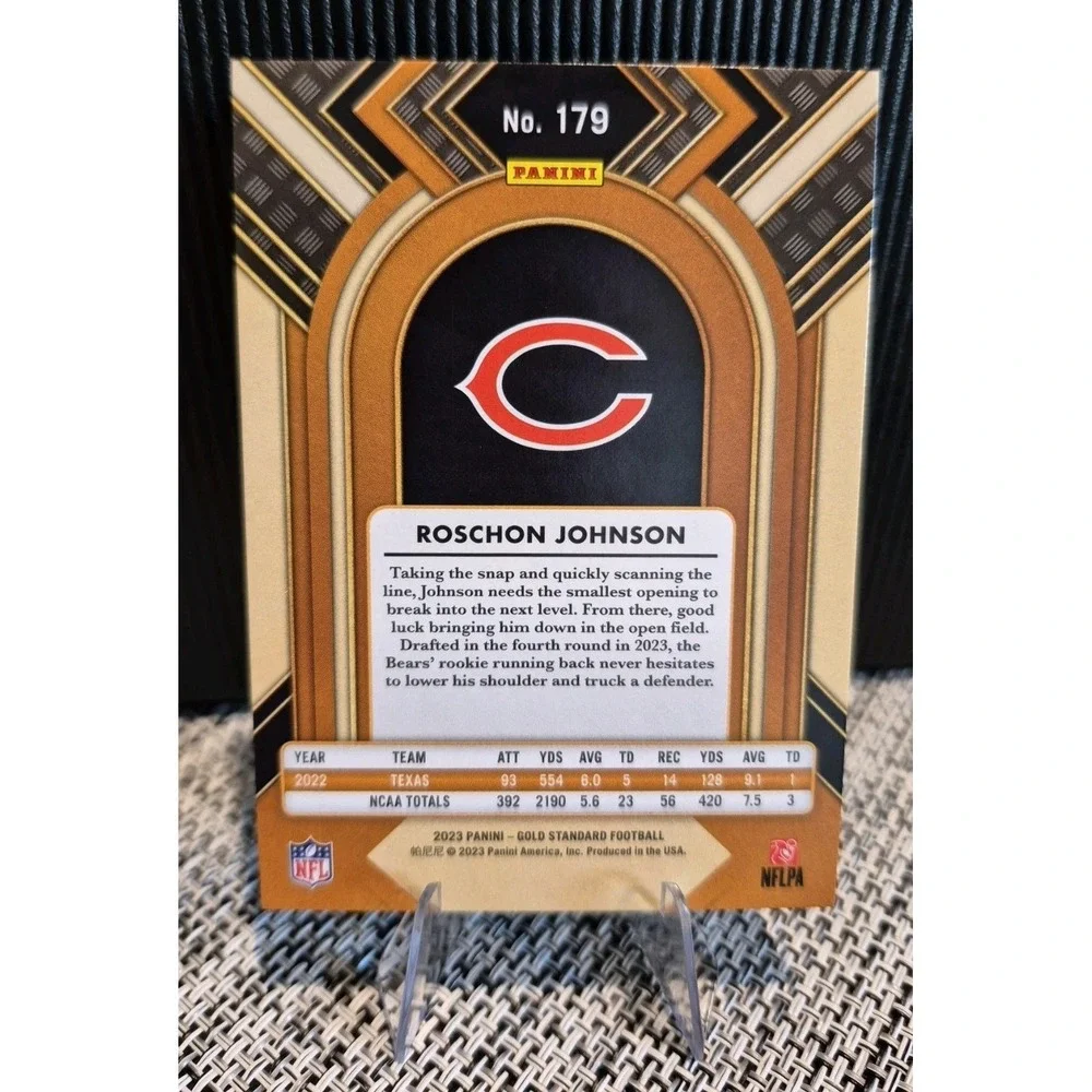 Panini 2023 gold